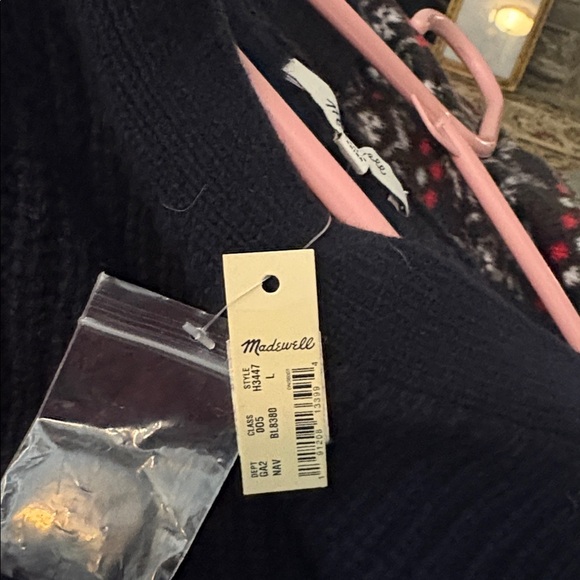 Madewell NWT Navy Boatneck Button - Shoulder Balloon Sleeve Blue L - Picture 9 of 10